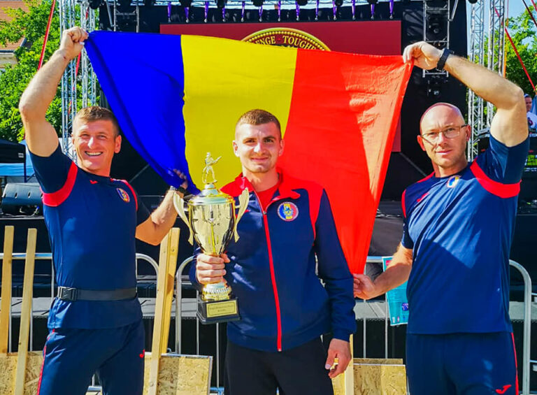 Ioan Popa și Mihai Avram de la ISU Alba au câștigat locul I la competiția ”Toughest Firefighter Alive” din Ungaria