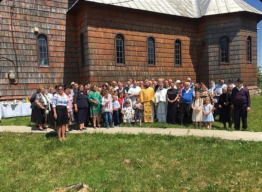 Biserica filiei Bălcești și-a serbat hramul cu ocazia sărbătorii Sfinților Apostoli Petru și Pavel