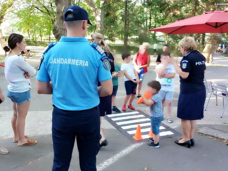 Acțiuni de informare și prevenire a turiștilor din Băile Felix: Spuneți NU drogurilor!