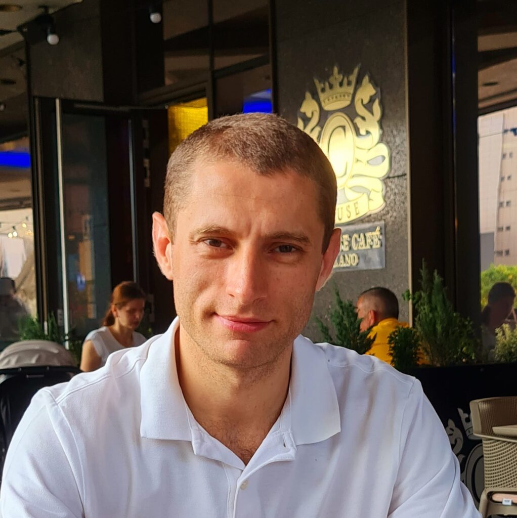 Dr. Lucian Pădurean, de la Spitalul Municipal Brad: Ca să fii un medic bun trebuie să fii mai întâi de toate un om bun