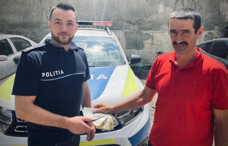 Un moț din Sohodol a predat poliţiei suma de 2.086 de lei, găsită într-o parcare din Câmpeni!