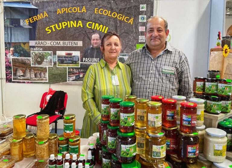 Dulce de Crișana: Producător de miere și produse apicole, de pe Valea Crișului Alb, din Buteni