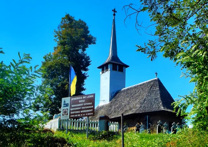 Credință și tradiție în Țara Zarandului: Biserica de lemn din Ociu, Vața de Jos