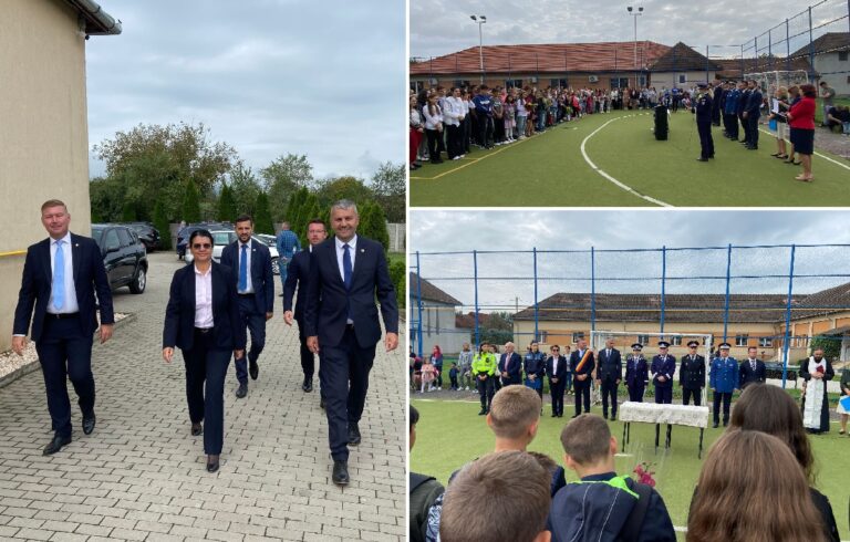 Prefectul Călin Marian și deputatul Vetuța Stănescu au participat la deschiderea anului școlar în Șoimuș la Școala Gimnazială