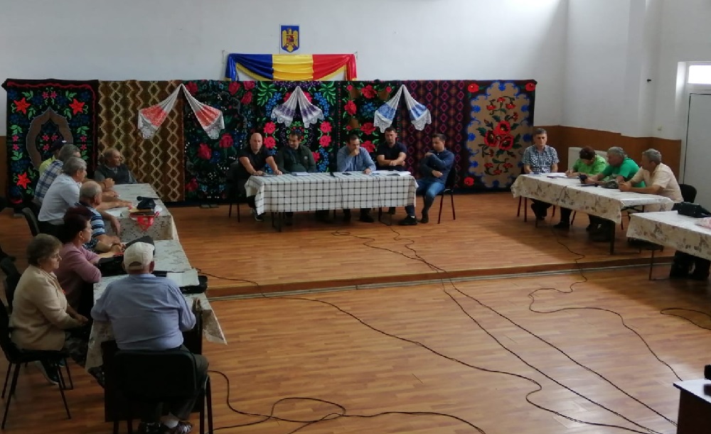 Ședință cu proprietarii de terenuri agricole din Vața de Jos ocupate în mod nejustificat de către Romsilva prin extinderea limitelor pădurii