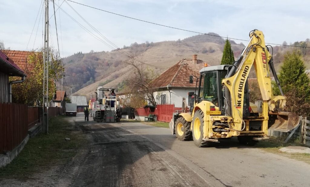Lucrări de întreținere pe drumul 103H (DN1) – Bologa – Săcuieu, pe raza localității Bologa