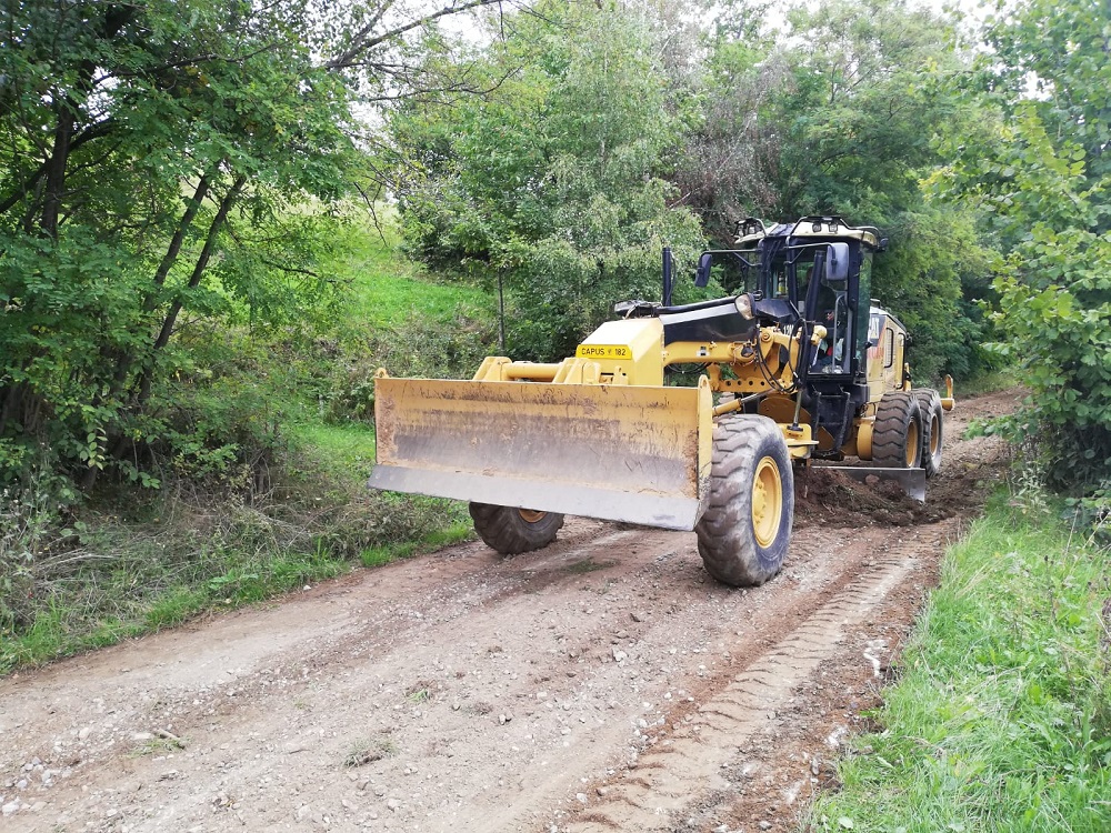 Lucrări de întreținere pe sectorul de drum 107N Valea Ierii – Plopi – Gura Râșca