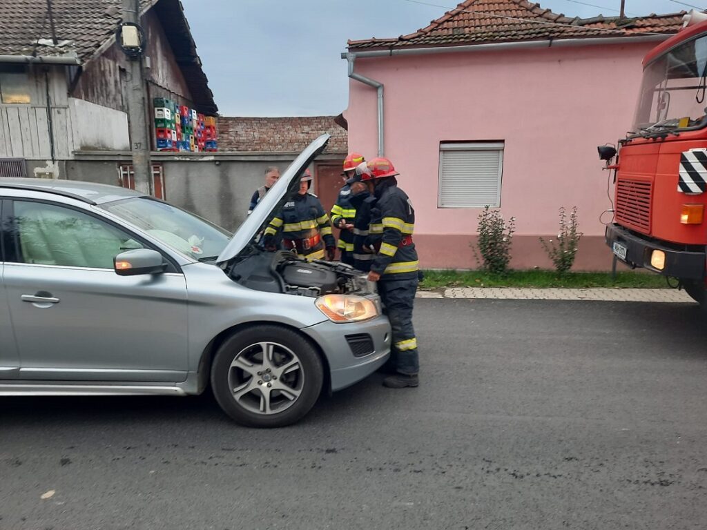 Accident în Geogiu, soldat cu un rănit: Victima a fost preluată de către echipajul SMURD!