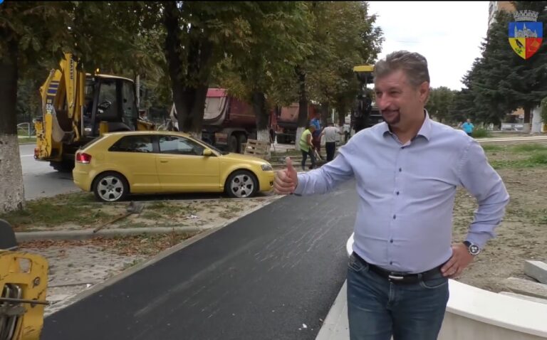 Toamnă șantierelor în Hunedoara: Cu adevărat, Dan Bobouțanu se mișcă bine!
