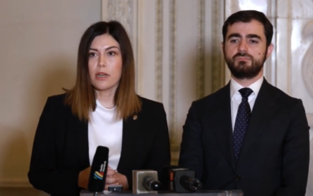 Proiect USR depus în Parlament: Voucher de 1.000 de lei pentru plata facturilor la utilități dat fiecărui român