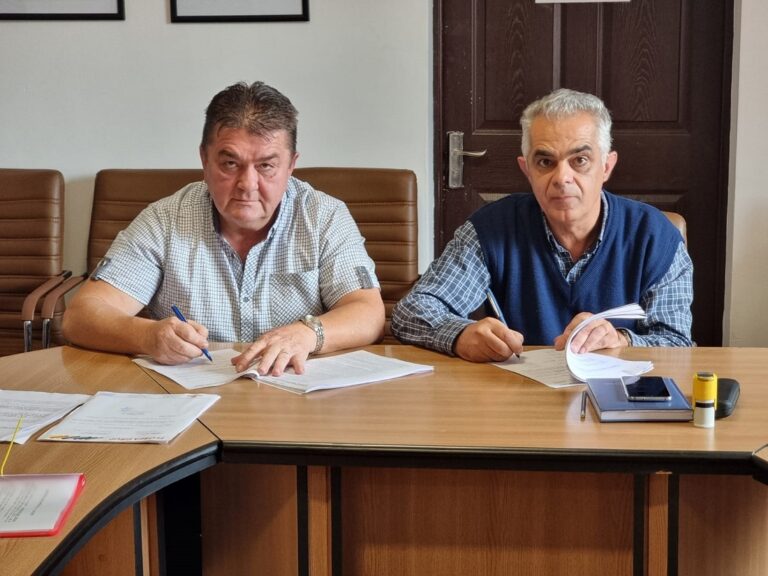 Cristian Dan Pasca: Am semnat contractul de execuție a lucrărilor pentru modernizarea străzii Horea-Drum Mihoiești, din Câmpeni