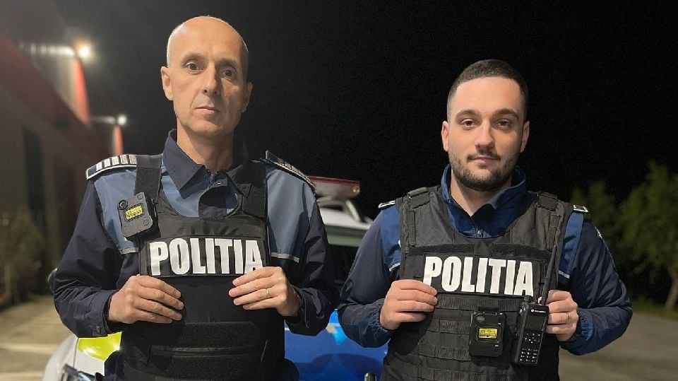 Doi polițiști din Alba au salvat viața unui bărbat din Cricău care tocmai se spânzurase