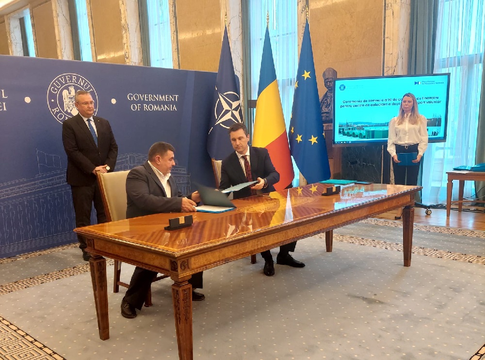 S-a semnat contractul de finanțare pentru Centrul de Colectare Deșeuri din Gurahonț: Ce alte proiecte va mai semna primarul Blaj?