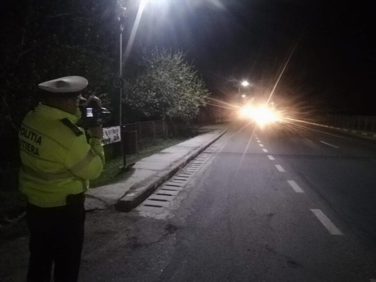 Acțiune în forță a poliției pe DN1E60 Cluj-Huedin-Oradea: Radare dispuse în cascadă!