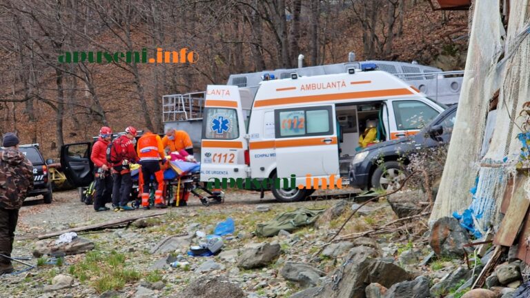 Intervenție pe lacul Tarnița, în Gilău, a salvamontiștilor și a medicilor!