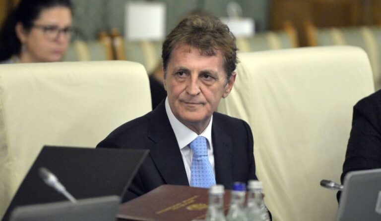 Fostul ministrul al apărării, Mircea Dușa, a decedat