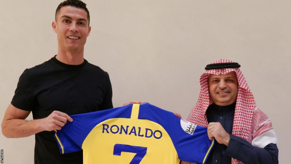 Cristiano Ronaldo, în Arabia Saudită: A devenit cel mai bine plătit sportiv din lume!