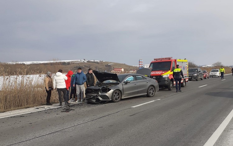 Accident rutier la ieșirea din Huedin spre Oradea, pe DN1E60