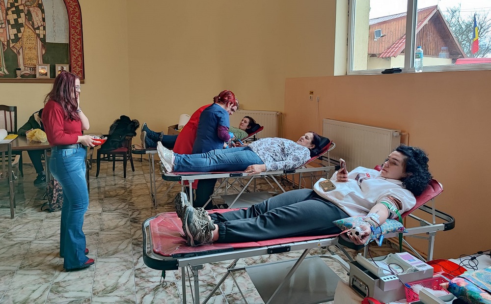 Amplă campanie de donare de sânge în Huedin: Peste 200 de vieți vor putea fi salvate cu sângele donat!