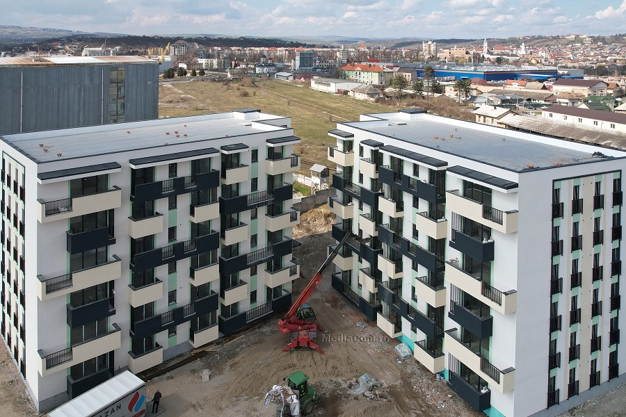 Construcția ansamblurilor de 72 de apartamente din Turda este realizată în proporție de 70%