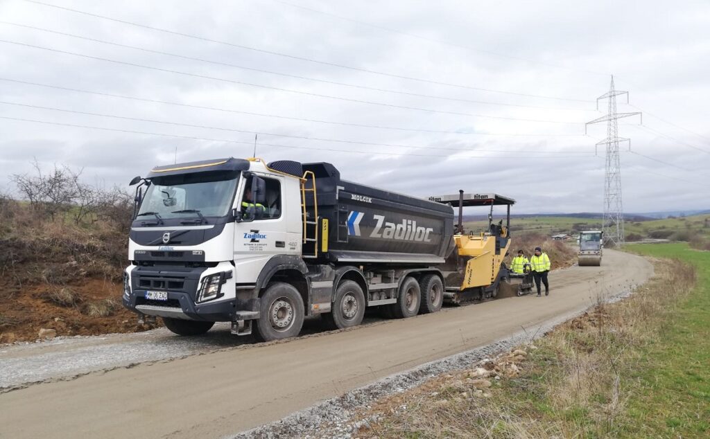 S-au demarat lucrări de întreținere pe drumul județean 103V Vălișoara – DJ 107L