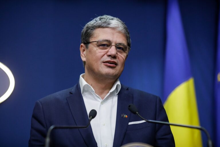 Ministrul Marcel Boloș anunță tăieri de salarii pentru români în perioada următoare