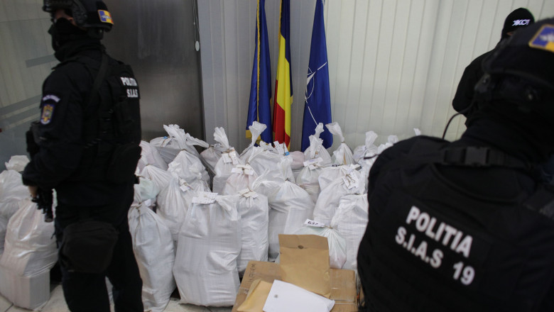 DIICOT se laudă ca a destructurat grupul „Iarbă dulce” unde erau adunați 11.000 de drogați: Ok și până s-au strâns 11.000 de tineri care au cumpărat „iarbă”, ce au păzit procurorii?
