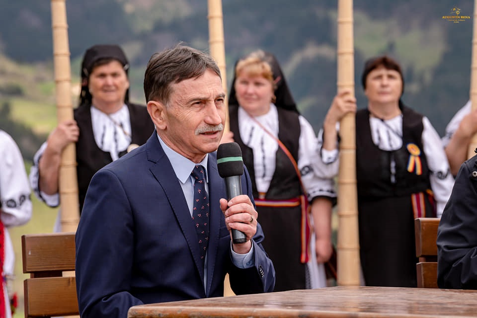 Dumitrel: Nu mai puţin de 50 de tulnice au răsunat deodată pe Valea Arieşului Mare, să se-audă cât mai departe, în toată ţara, că Munții Apuseni sunt inima României