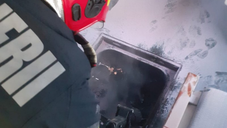 Incendiu într-un tren pe ruta Cluj-Oradea: 100 de călători s-au autoevacuat!