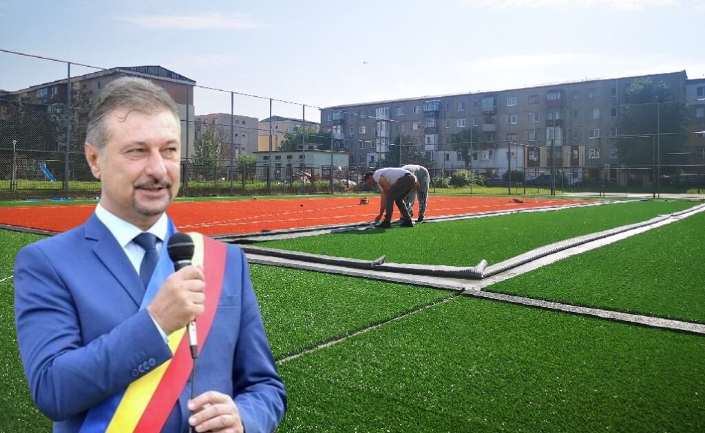 Bobouțanu nu taie panglici, finalizează proiecte: Teren de sport multifuncţional la Şcoala 11 – aproape finalizat, urmează un loc de joacă