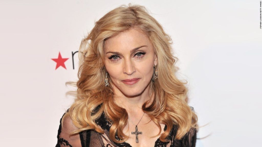 Madonna este la terapie intensivă!