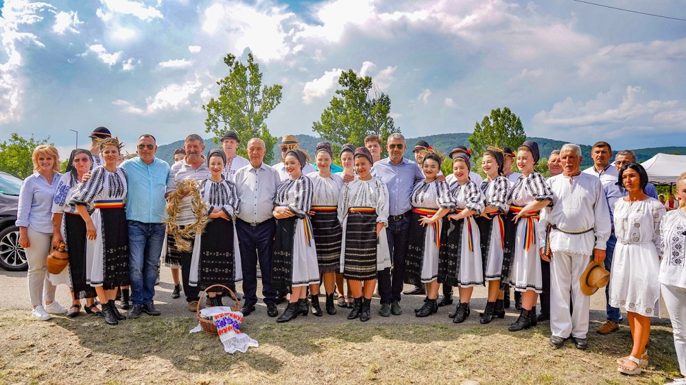Festin culinar la Vețel: Produse locale, un adevărat regal al tradiției de pe Mureș