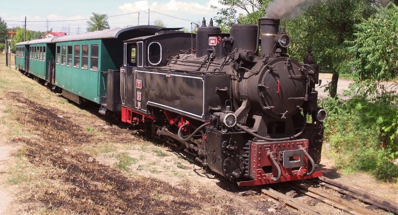 Mocănița Brad, experiență unică și nostalgică,  prin peisaje pitorești, dintr-o epocă apusă