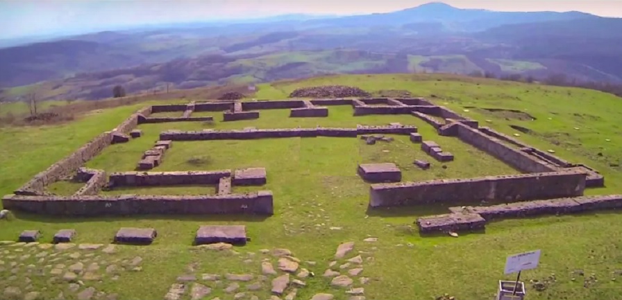 (VIDEO) Porolissum, o minune arhitecturală, ultima frontieră romanilor contra dacilor liberi