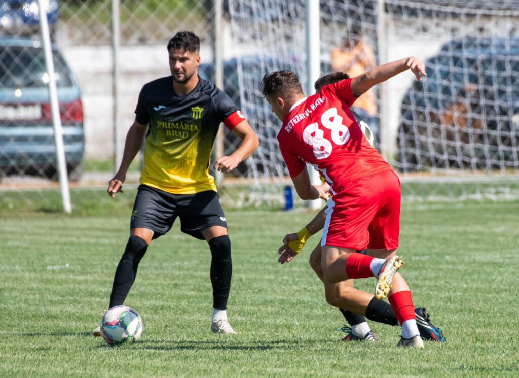 Tecsi rupe plasele: vrea iar Aurul în Liga 3
