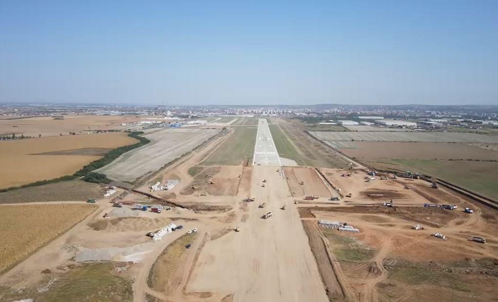 Stadiul lucrărilor de extindere a pistei la Aeroportul Oradea