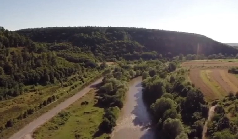 (VIDEO) Defileul Crișului Negru, un tărâm plin de tradiții și bogății naturale