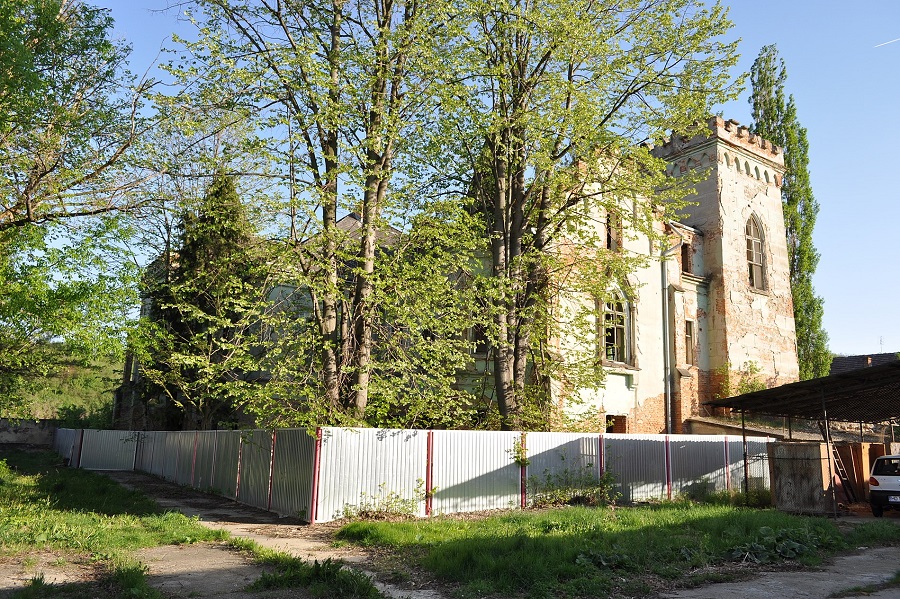 Castelul contelui Nopcsa din Săcel, unul dintre cele mai frumoase din Transilvania