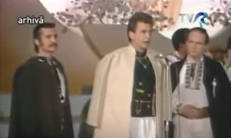 (VIDEO) Drăgan Muntean, Ioan Bocșa și Nicolae Furdui Iancu la Tezaur Folcloric în decembrie ’89