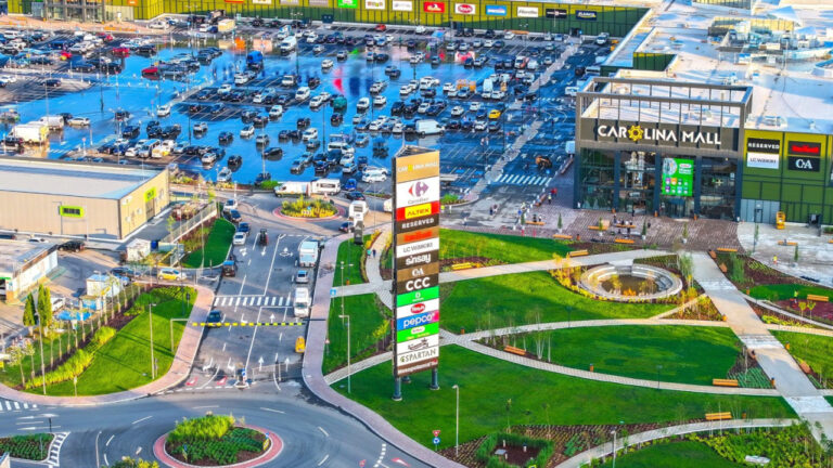 Alba Iulia are un nou mall, care poate concura cu cele din Cluj