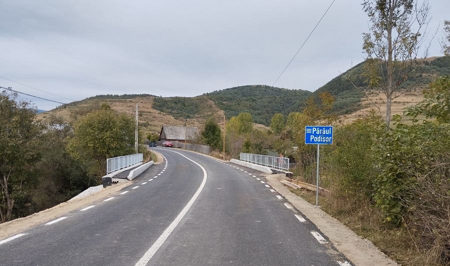 A fost finalizată asfaltarea DJ 108C Mănăstireni – Călata – Mărgău