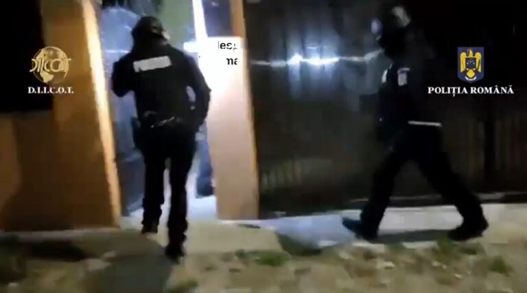 (VIDEO) Tânăr din Alba a fost arestat pentru trafic de droguri: Vindea droguri minorilor cu 100 de lei gramul!