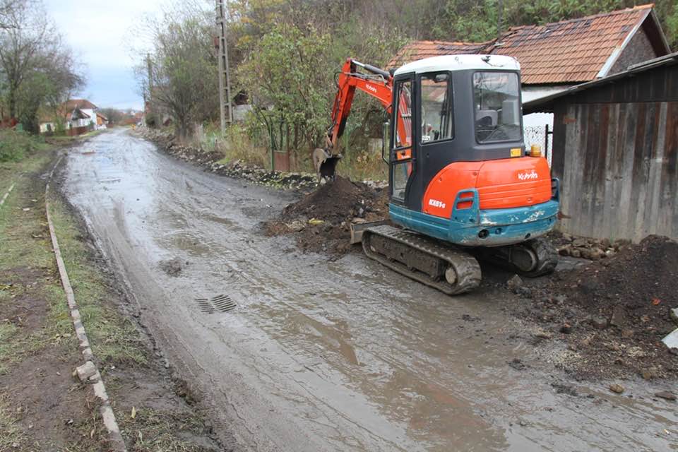 Florin Cazacu: Un disconfort major este generat de șantierul din cadrul proiectului de înființare a distribuției de gaz metan din Brad