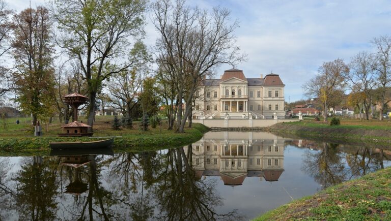 Castelul Bánffy din Răscruci își deschide porțile în mediul virtual