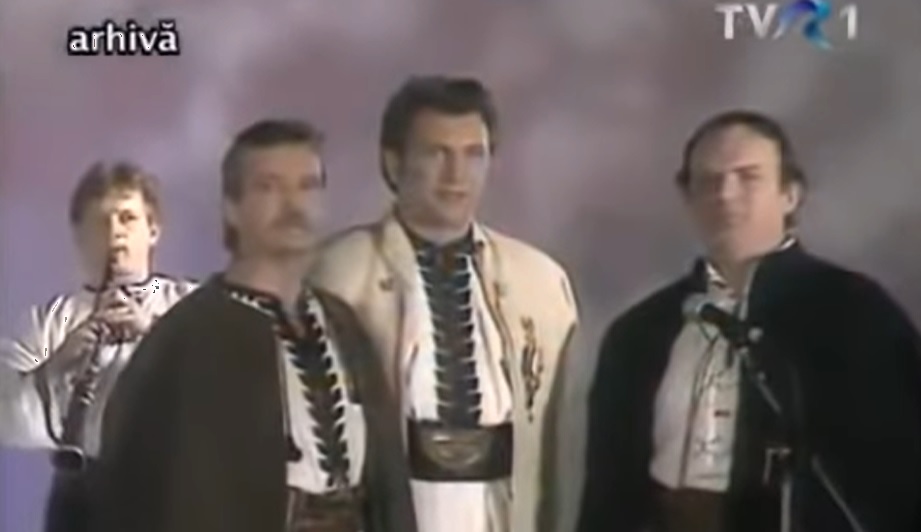 Cum au cântat imediat după Revoluție, tenorii Ardealului, Nicolae Furdui Iancu, Ioan Bocșa și Drăgan Muntean – Noi suntem români!”