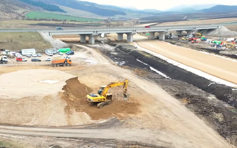 (VIDEO) Verificări pe șantierul DEx 4 Autostrada Transilvania A3 – DN1 Tureni