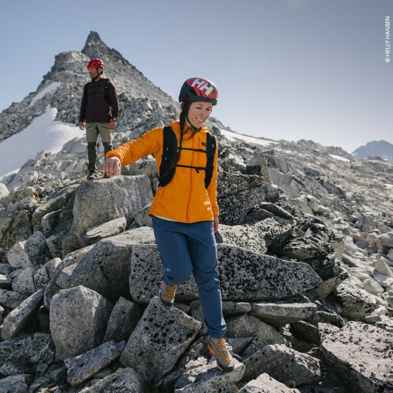 Mergi într-o excursie la munte – vezi despre ce trebuie să îți amintești