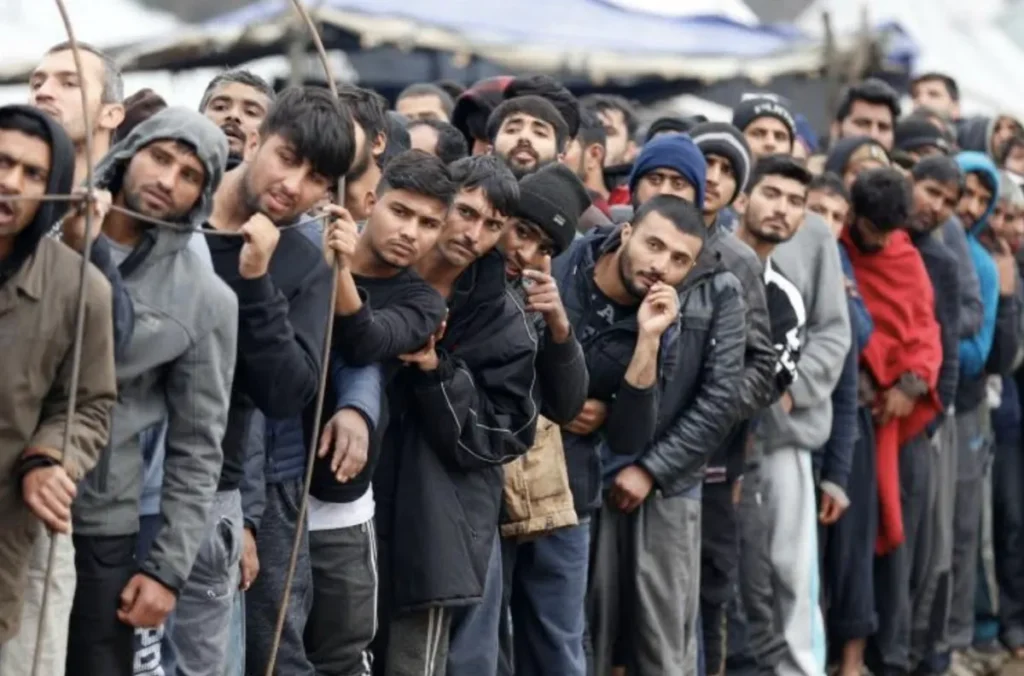 Fake news sau realitate? Schengen aerian la schimb cu migranți în România? Ne șantajează Austria?