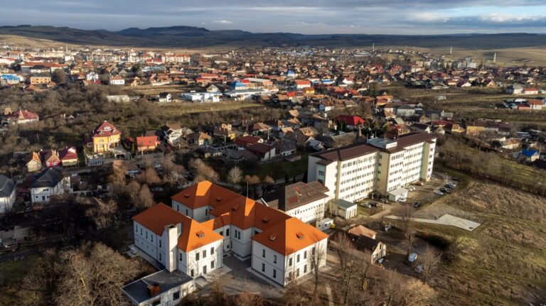 Spitalul din Huedin se transformă ușor într-un hub medical al zonei de vest a județului Cluj