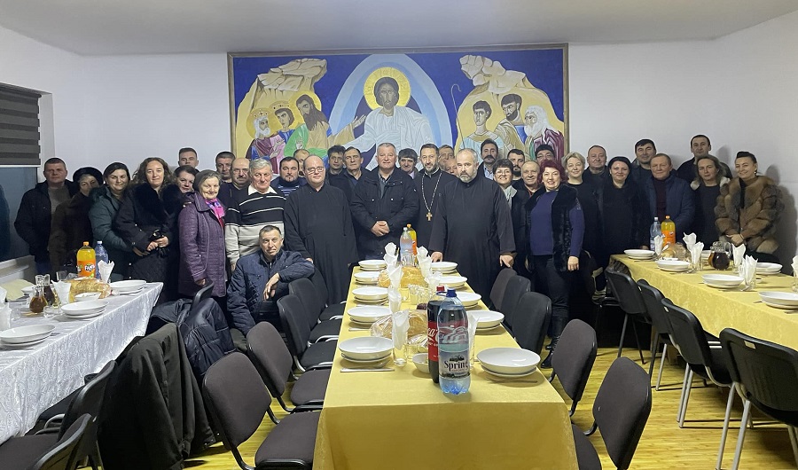 Duminică a avut loc slujba de sfințire a capelei mortuare din satul Luncoiu de Sus